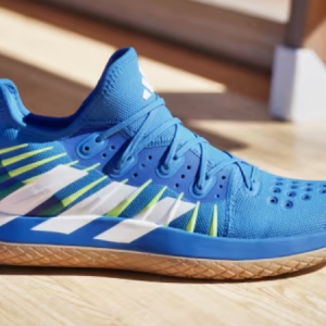 Giày bóng chuyền Adidas màu xanh
