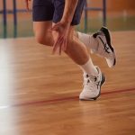 Tại Sao Nên Chọn Giày Bóng Chuyền Asics Khi Thi Đấu?
